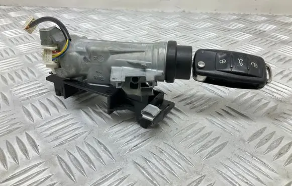 Skoda Superb B6 (3T) Ignition lock 5K0905865 1K0905851B 3T0837202H
