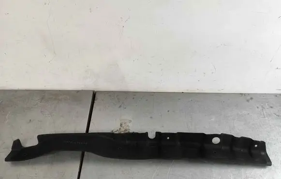 MG MG5 II Other engine bay part 10513120