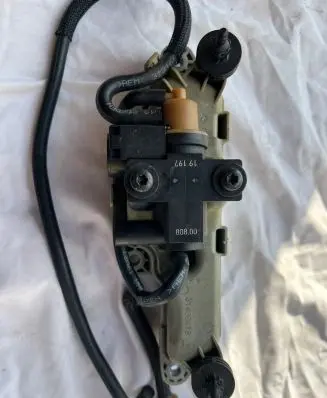 Volvo S60 Turbo system vacuum part 31480478