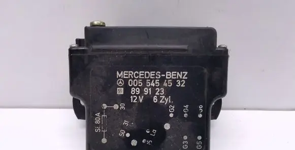 Glow plug pre-heat relay