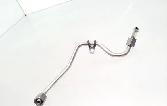 Audi Q2 - Fuel injector supply line/pipe 05E130241C