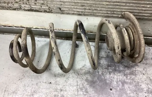 Opel Astra H Rear coil spring
