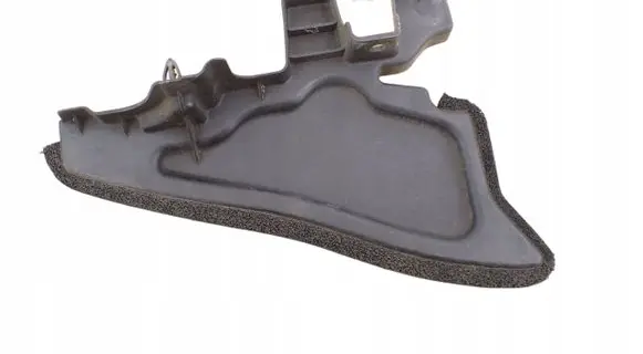 Suzuki SX4 Fender mounting bracket 7237579J0