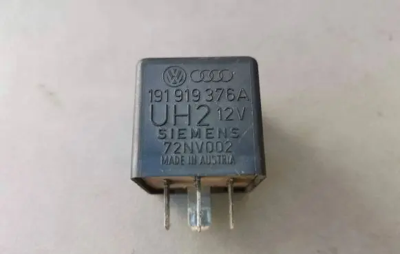Volkswagen PASSAT B4 Other relay 191919376A 72NV002