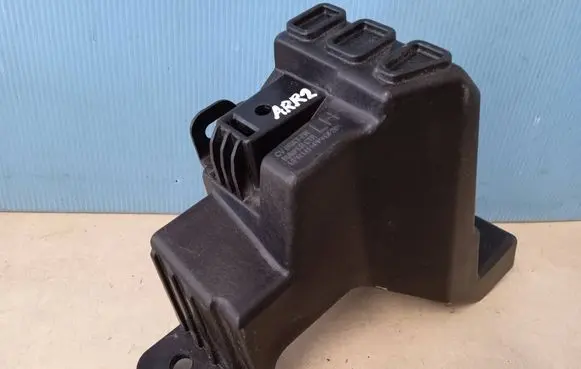 KIA EV6 Front bumper mounting bracket 865B1CV000