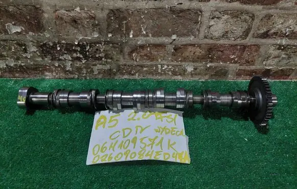 Audi A4 S4 B8 8K Camshaft 06H109571K