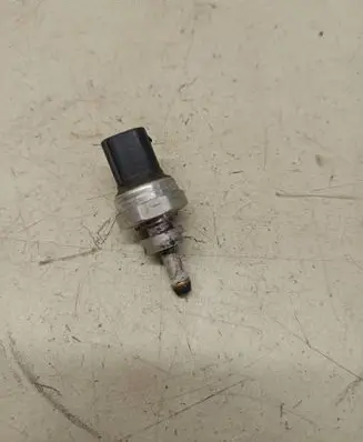 Nissan Qashqai+2 Exhaust gas pressure sensor 8201000764
