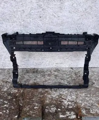 Volkswagen T-Roc Front piece kit 3CA805588S
