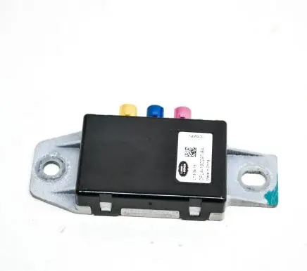 Jaguar F-Type Aerial antenna amplifier DPLA19C097BA