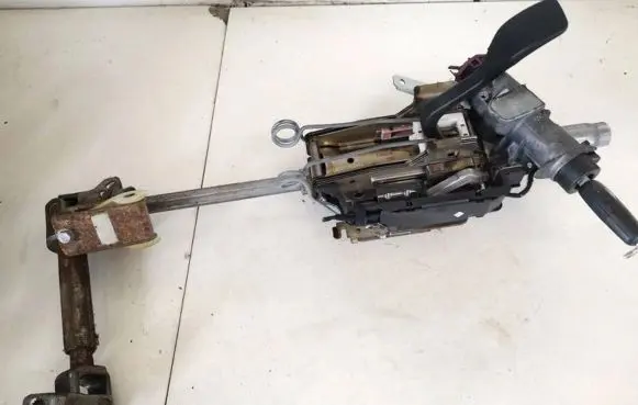 Skoda Fabia Mk2 (5J) Steering wheel axle