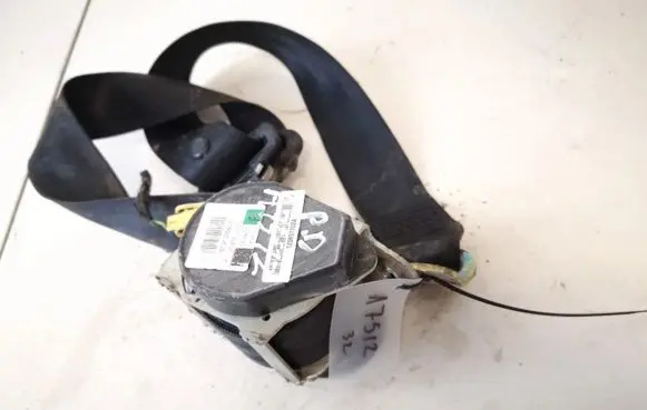 Skoda Octavia Mk2 (1Z) Front seatbelt 1z0857702a
