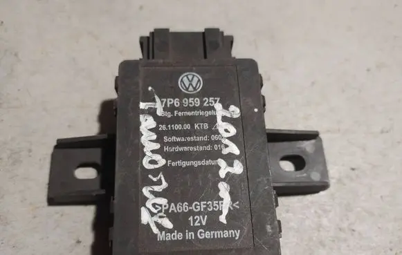 Volkswagen Touareg II Other control units/modules 7P6959257 26110000 PA66GF35F