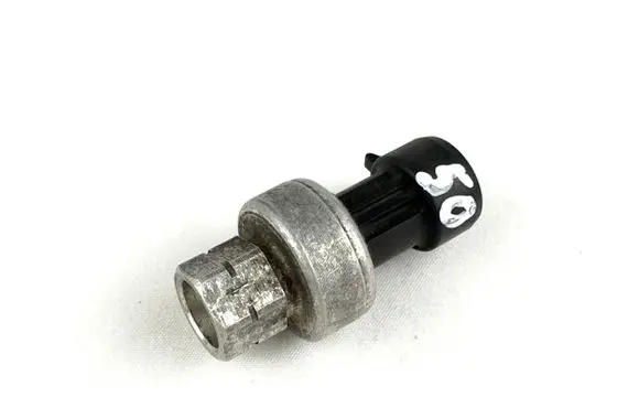 Opel Astra H Air conditioning (A/C) pressure sensor 09131721