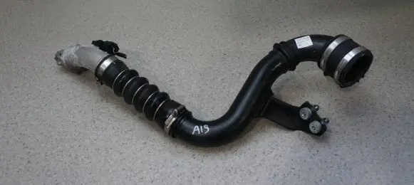 Honda Civic X Air intake hose/pipe