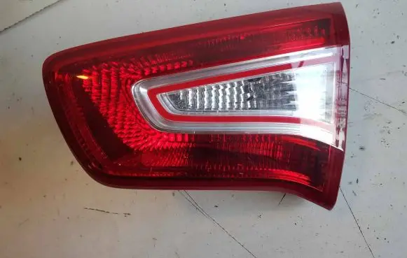 KIA Sportage Tailgate rear/tail lights R924063W0