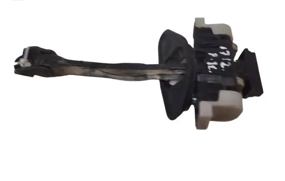 Opel Insignia A Front door check strap stopper