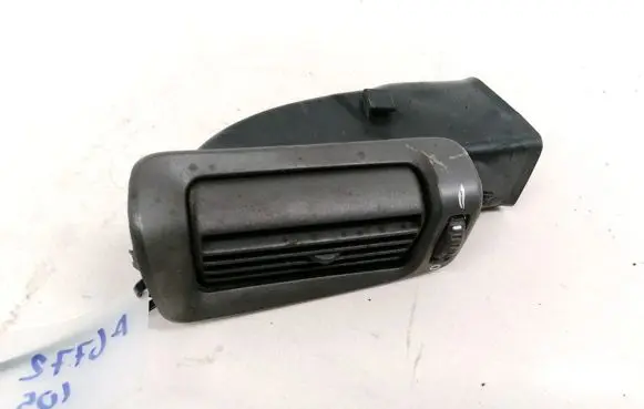 Volvo S80 Dash center air vent grill 9158448