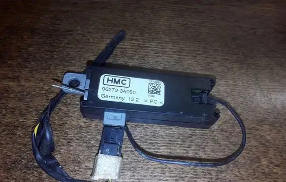 Hyundai Trajet Aerial antenna amplifier 962703A050