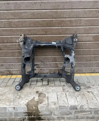 Mercedes-Benz ML W164 Front subframe 164F 33745R429