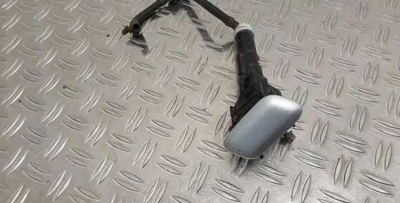 Headlight washer spray nozzle