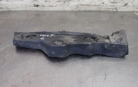 Mitsubishi Colt Rear bumper mounting bracket MN105271