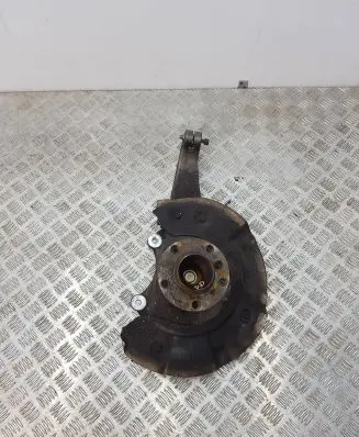 BMW 5 F10 F11 Front wheel hub
