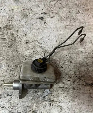 Opel Vectra B Master brake cylinder 5540FBD4