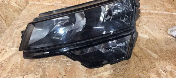 Skoda Karoq Headlight/headlamp 57B941015A
