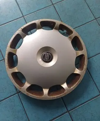Volvo S60 R16 wheel hub/cap/trim 30714561