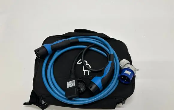 Porsche Cayenne (9Y0 9Y3) Electric car charging cable 7PP971678CE