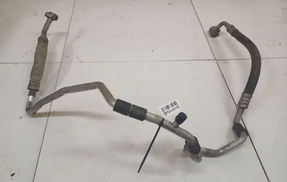 Seat Toledo III (5P) Air conditioning (A/C) pipe/hose