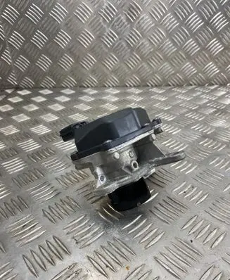Audi A6 S6 C7 4G EGR valve 05L131501A