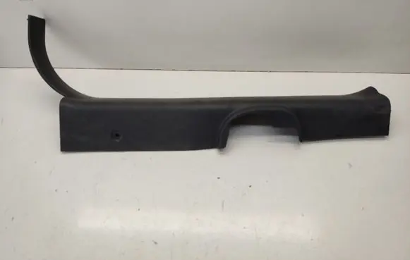 Hyundai Tucson JM Front sill trim cover 858812E000