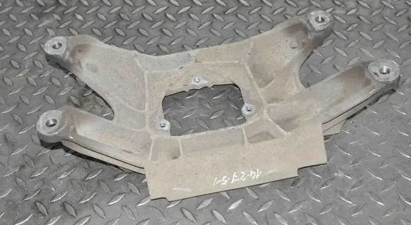 Audi A5 8T 8F Gearbox mounting bracket 8K0399263AD