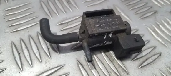 Valve vacuum