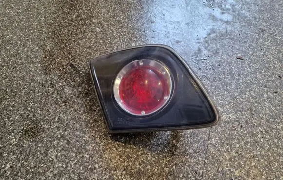 Mazda 3 I Tailgate rear/tail lights
