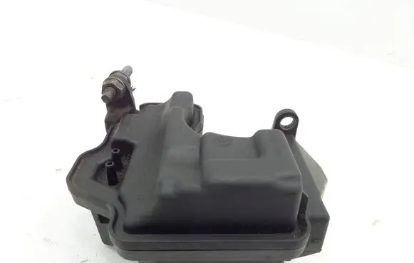 Mini One - Cooper Coupe R56 Vacuum air tank V7560916