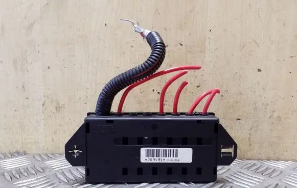Volvo XC90 Fuse module 9162323 9441776