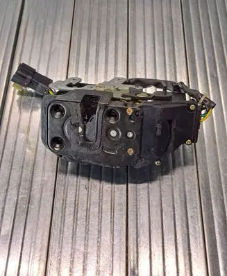 KIA Cerato Rear door lock