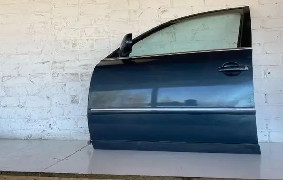 Skoda Superb B5 (3U) Front door ELEG