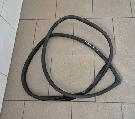 Hyundai Tucson TL Rubber seal rear door