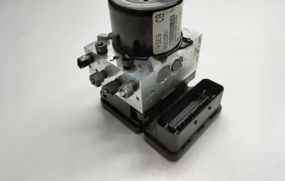 Chevrolet Captiva ABS Pump 96626091