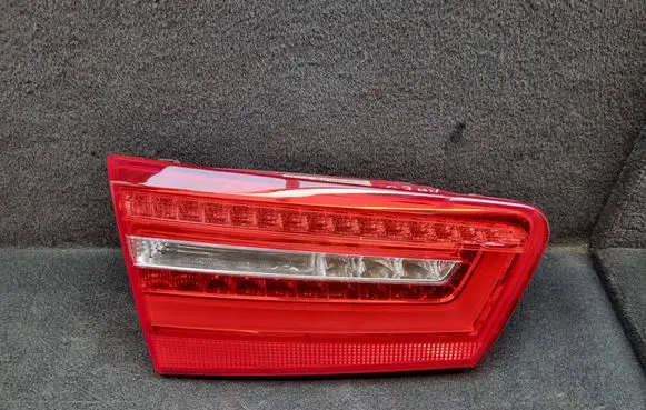 Audi A6 S6 C7 4G Tailgate rear/tail lights 4G9945093B