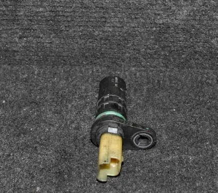 Renault Trafic II (X83) Crankshaft position sensor 8200668500
