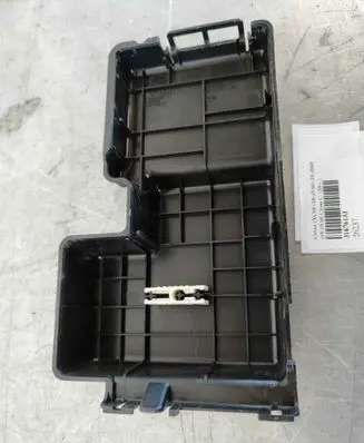 Volvo XC60 Fuse box cover 31676133