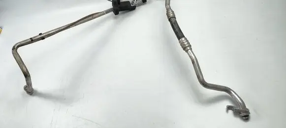 Air conditioning (A/C) pipe/hose