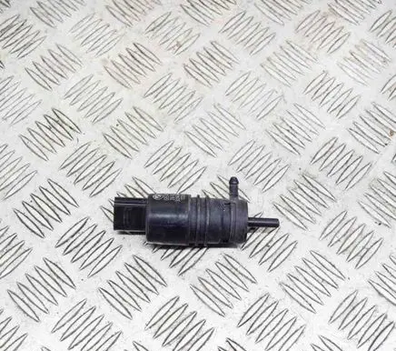 BMW 5 F10 F11 Windscreen/windshield washer pump 6934160 3240479