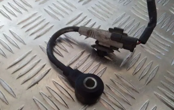 Citroen C4 I Detonation knock sensor 964127180