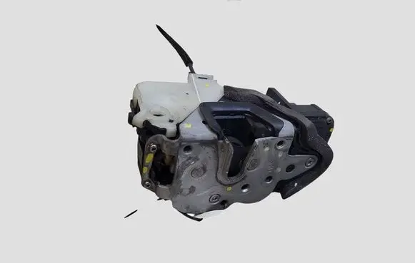 Opel Insignia A Front door lock 3023880