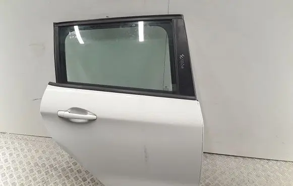 Peugeot 2008 I Rear door 9802969680
